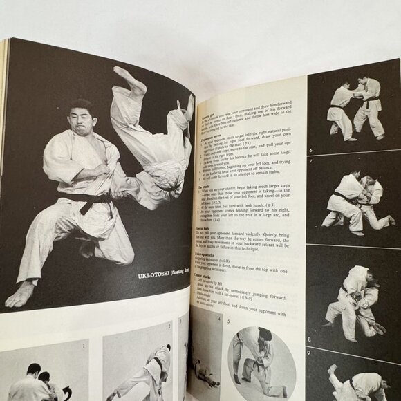 Judo In Action Throwing Techniques Kazuzo Kudo Paperback 1st Ed. 17th Printing - Picture 9 of 10